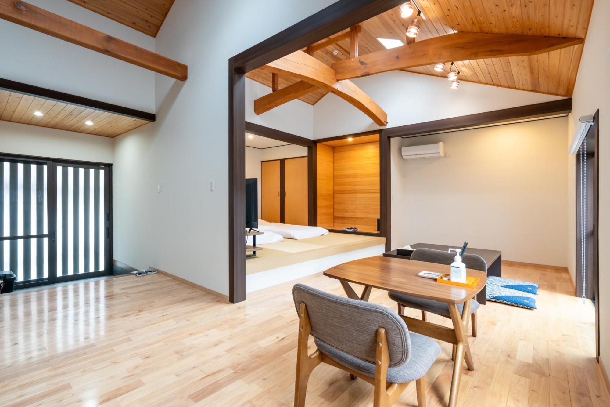 Villa Miyako 源泉かけ流し客室温泉ヴィラ みやこ別邸 Goto Exterior foto